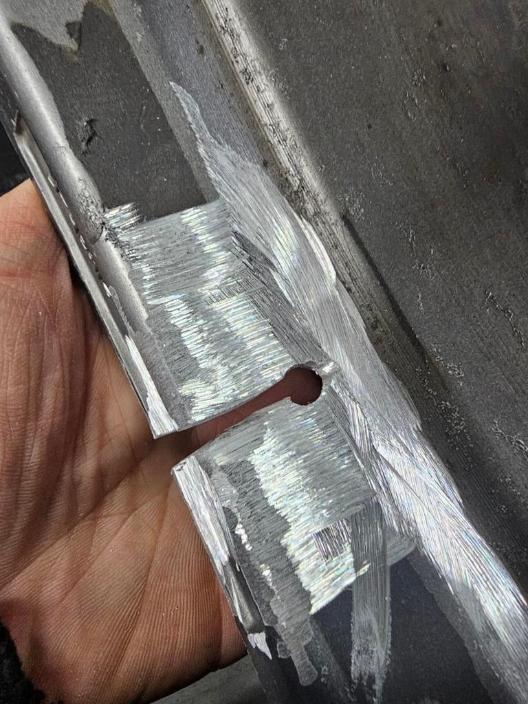 Reparatie van gebarsten of bekraste velgen