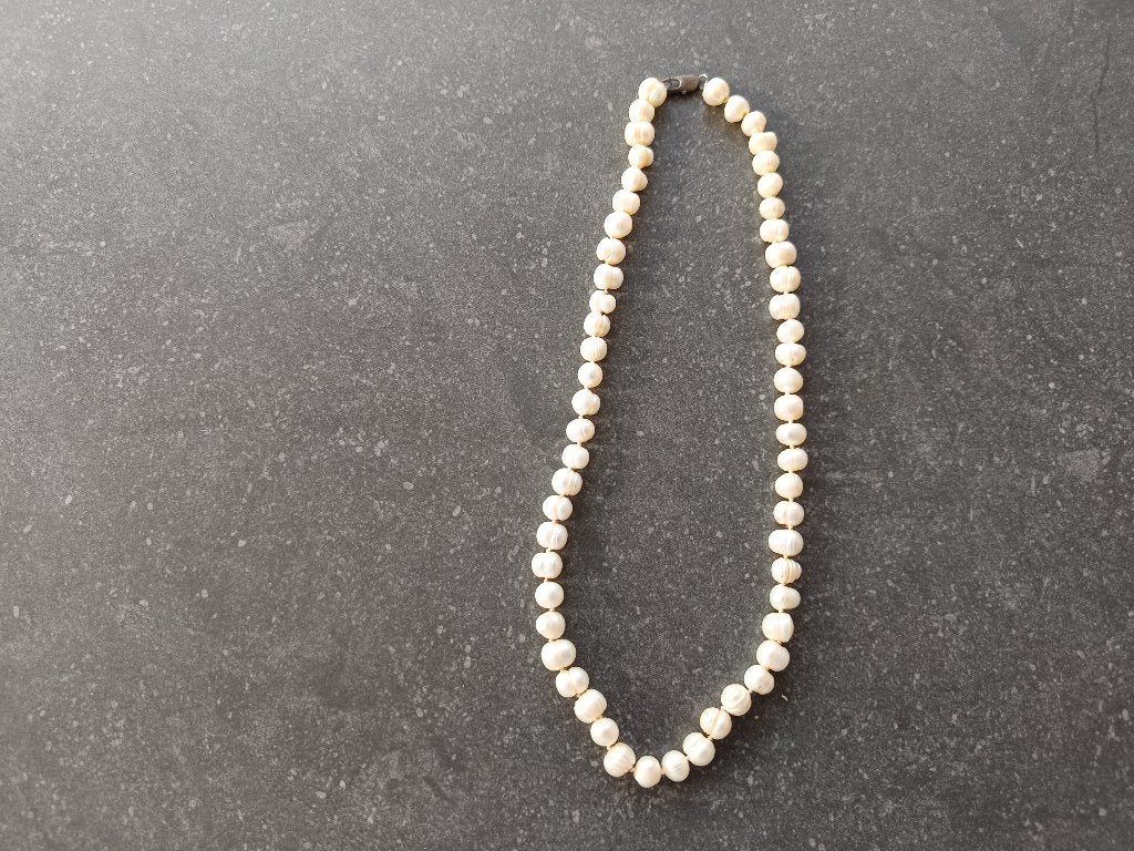 Klassiek handgeknoopte barok zoetwaterparels ketting vintage, Ophalen, Ketting