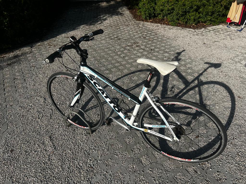 Scatto dames koersfiets, Ophalen