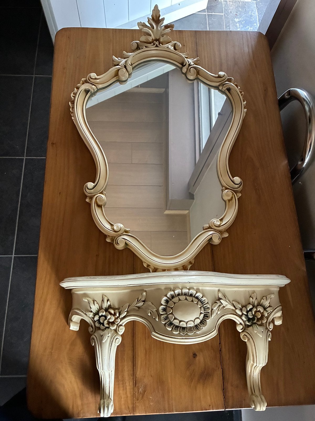 Vintage wandspiegel en -console, Ophalen