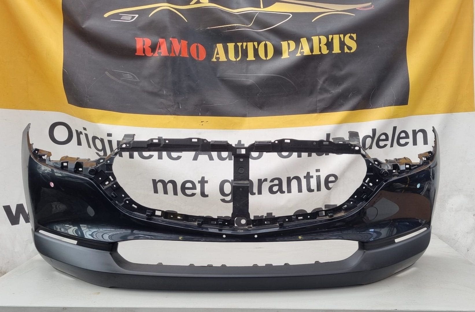 MAZDA CX-30 VOORBUMPER DFP550031 DFP5-50031