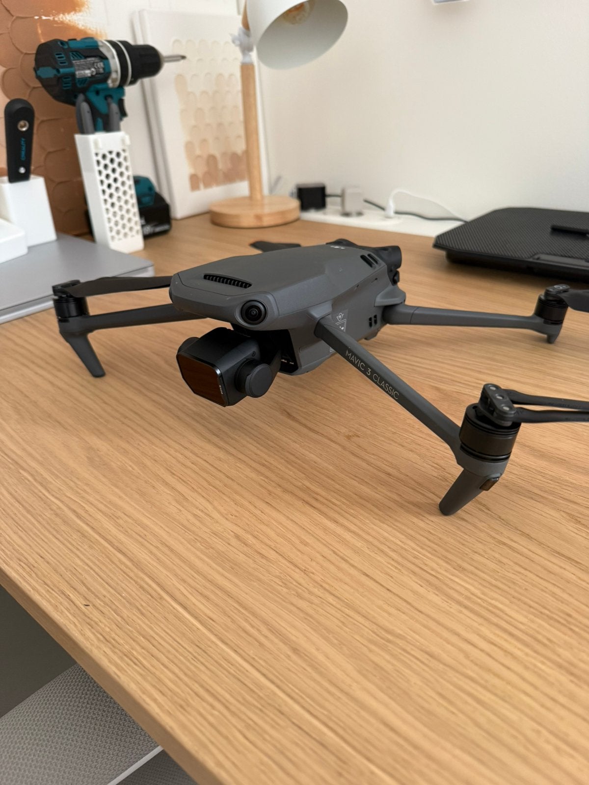 DJI mavic 3 classic Fly more combo, Hobby en Vrije tijd, Modelbouw | Radiografisch | Helikopters en Quadcopters, Ophalen, Zo goed als nieuw