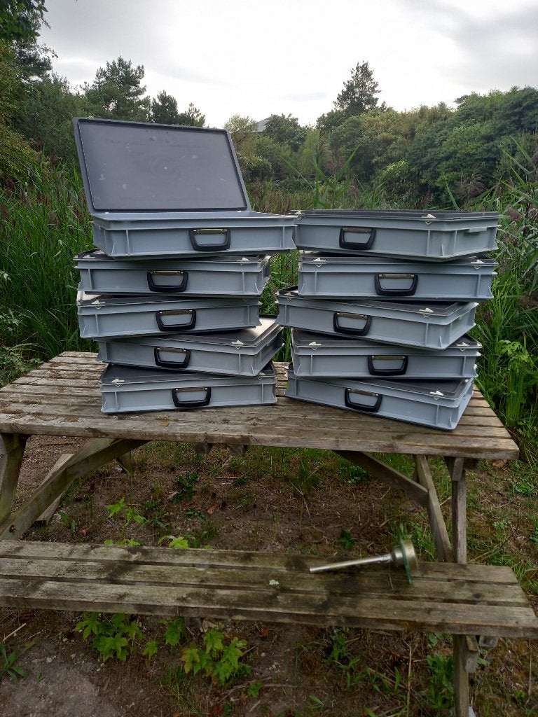 10 OPBERGBOXEN, Doe-het-zelf en Bouw, Ophalen, Zo goed als nieuw