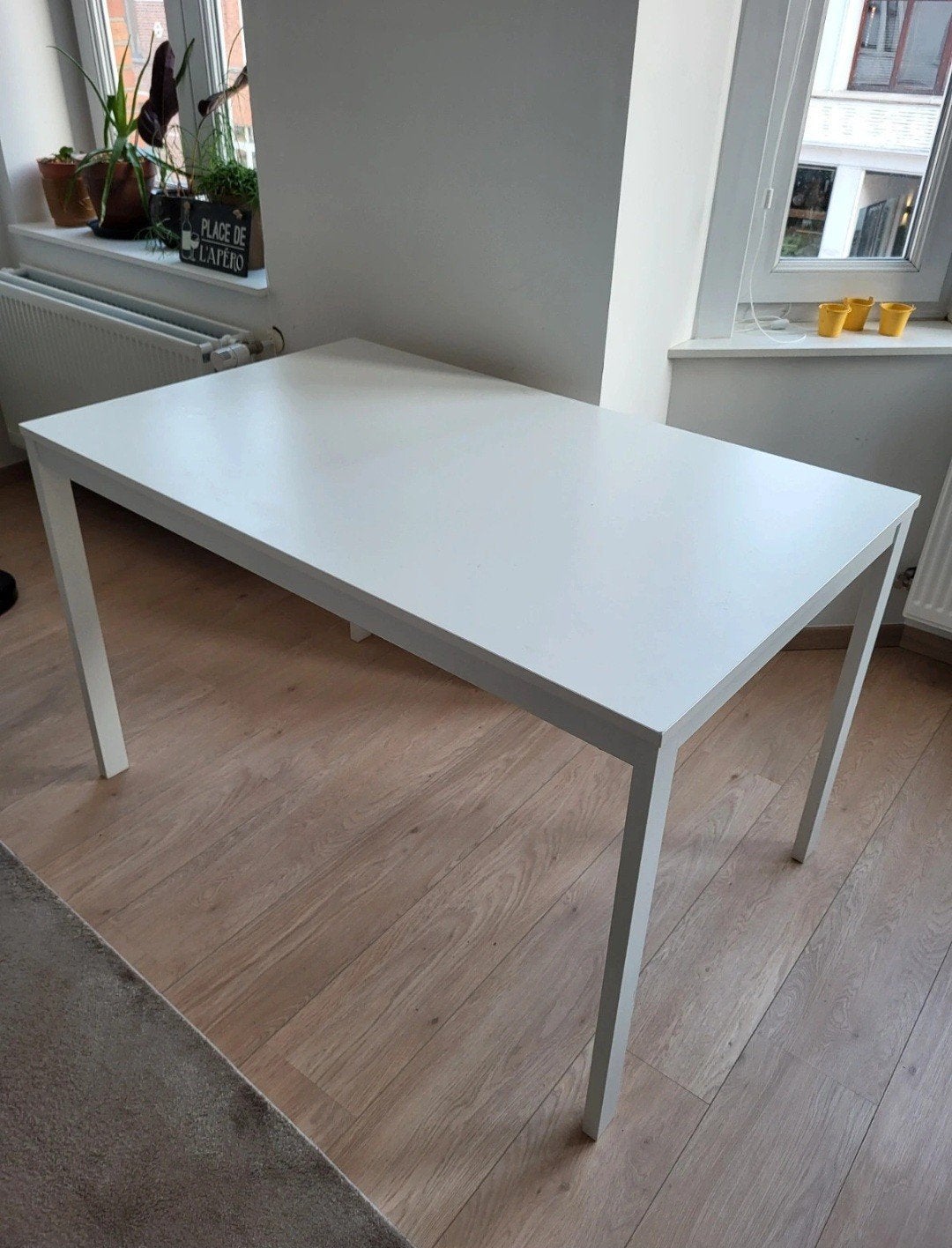 table blanche, Enlèvement