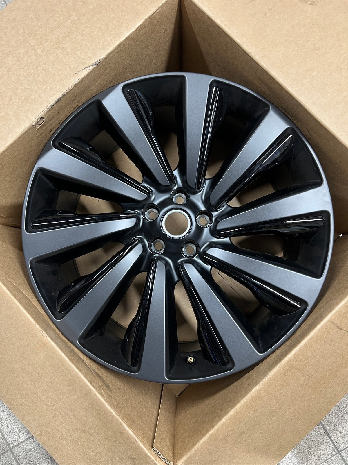 Range Rover velg 23 inch LR166714, Neuf, Enlèvement ou Envoi, Véhicule de tourisme, Autres dimensions