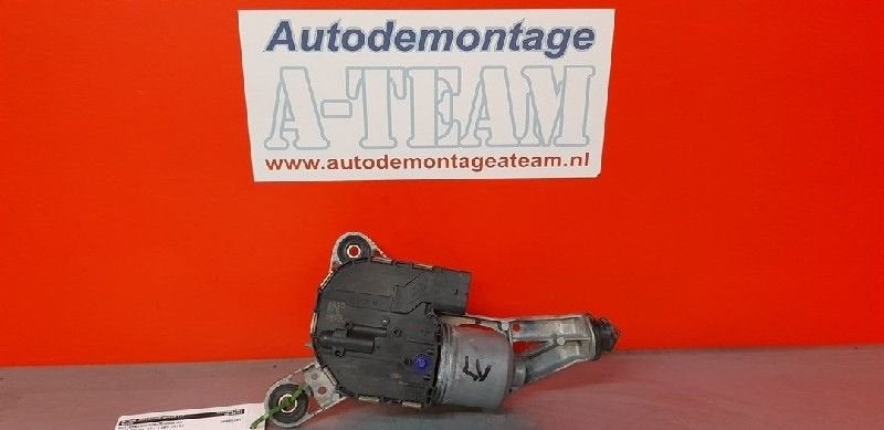 MOTEUR + TRINGLERIE ESSUIE GLACE AVANT Ford Focus 3, Robert Bosch AG, Robert-Bosch-Allee 1
74232  Abstatt, DE, Engineering@bosch.com
