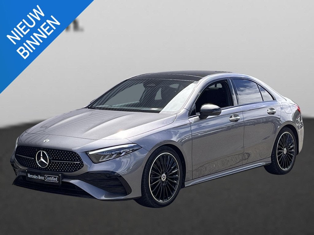 Mercedes-Benz A-Klasse Limousine 180 d AMG/Pano, Entreprise, 116 ch, Noir, Automatique