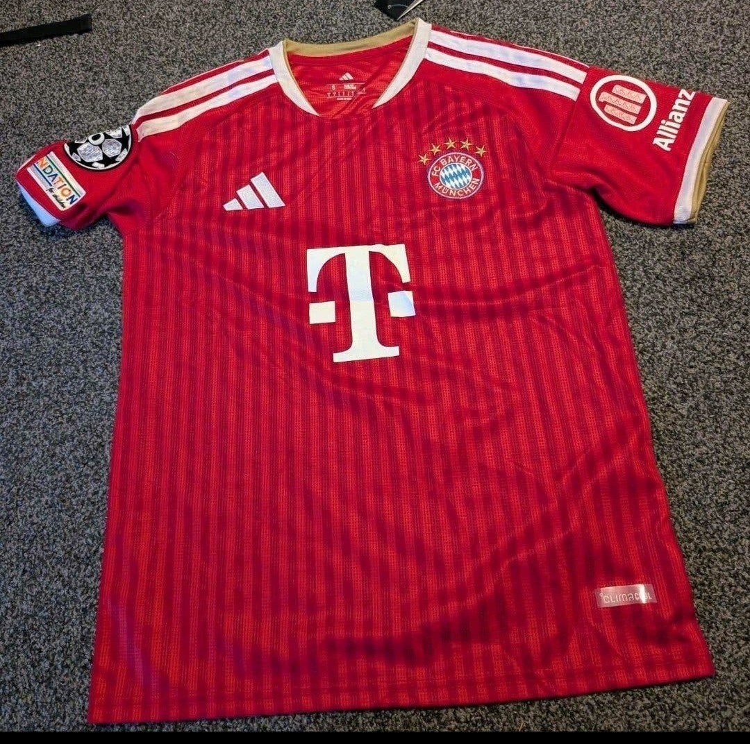 Bayern München Kane Champions League Origineel Nieuw 2026, Sports & Fitness, Enlèvement ou Envoi