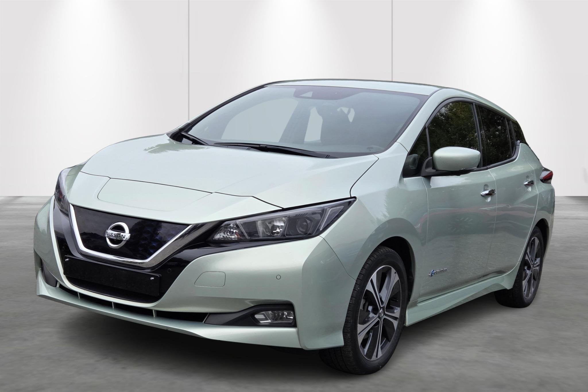 Nissan Leaf N-Connecta 40kWh, Stof, Gebruikt, 110 kW, Verwarmde buitenspiegels