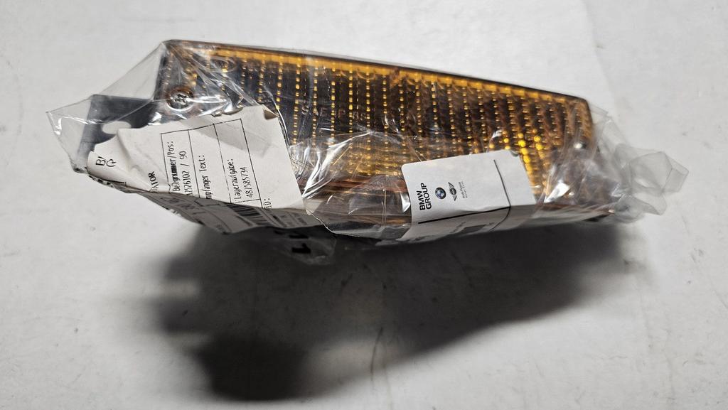 Oranje knipperlicht rechts in de bumper BMW E30  63131380962, Auto-onderdelen, -, Nieuw, Ophalen of Verzenden, -