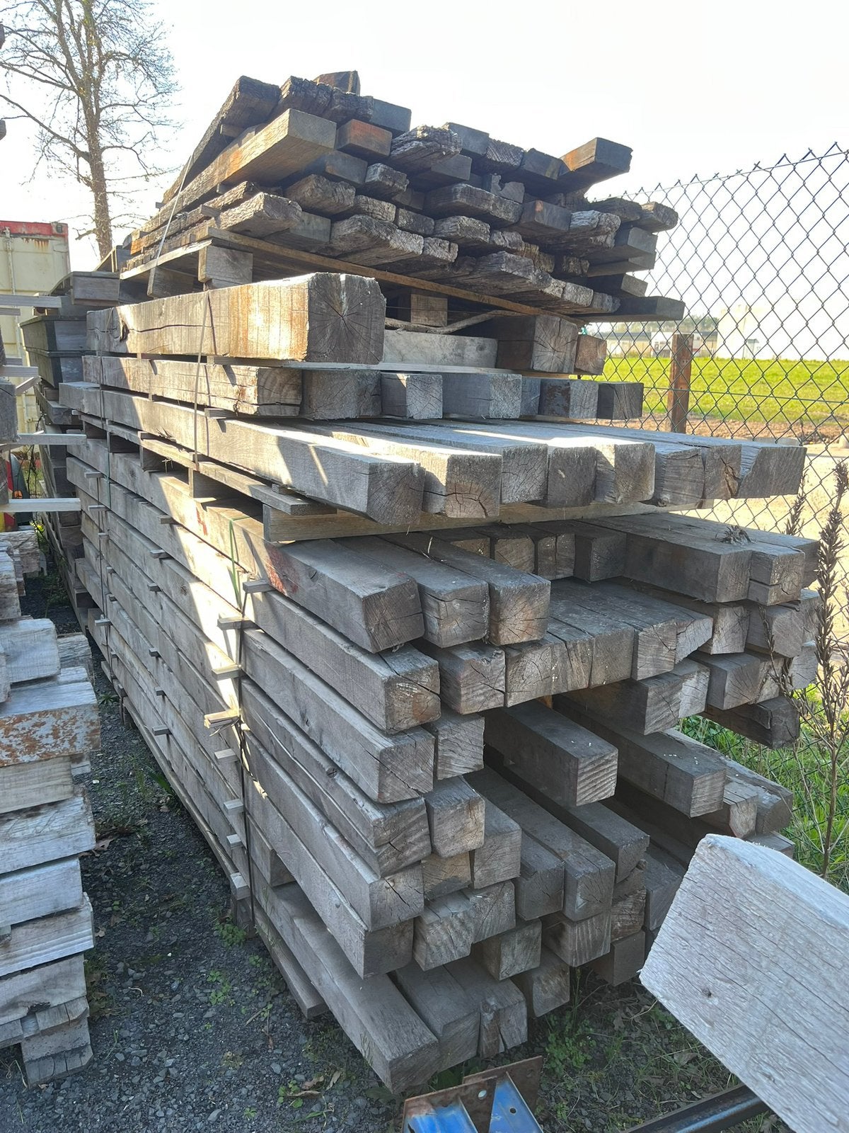 Massieve houten balken 10x10 cm – diverse lengtes, Ophalen, Zo goed als nieuw, Balken