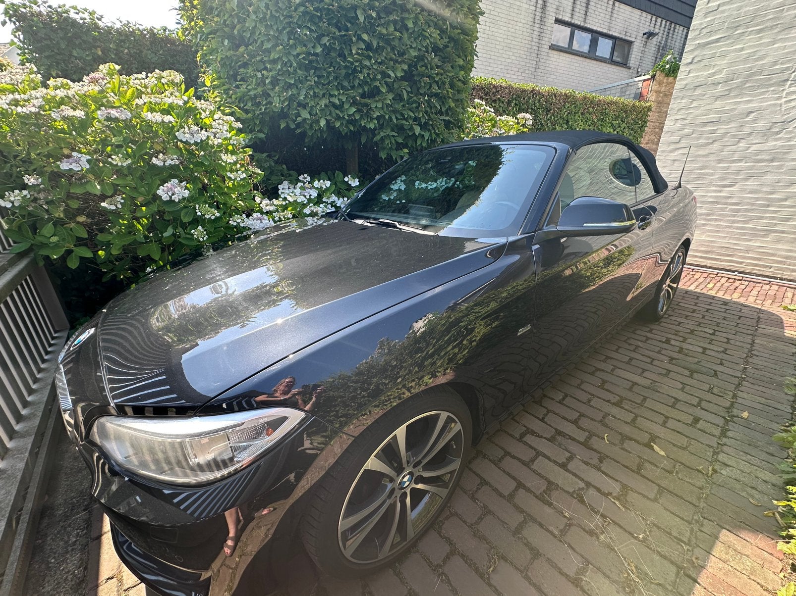 BMW Cabrio 220i automatic - sportuitvoering, Cuir, 140 g/km, Cabriolet, Carnet d'entretien