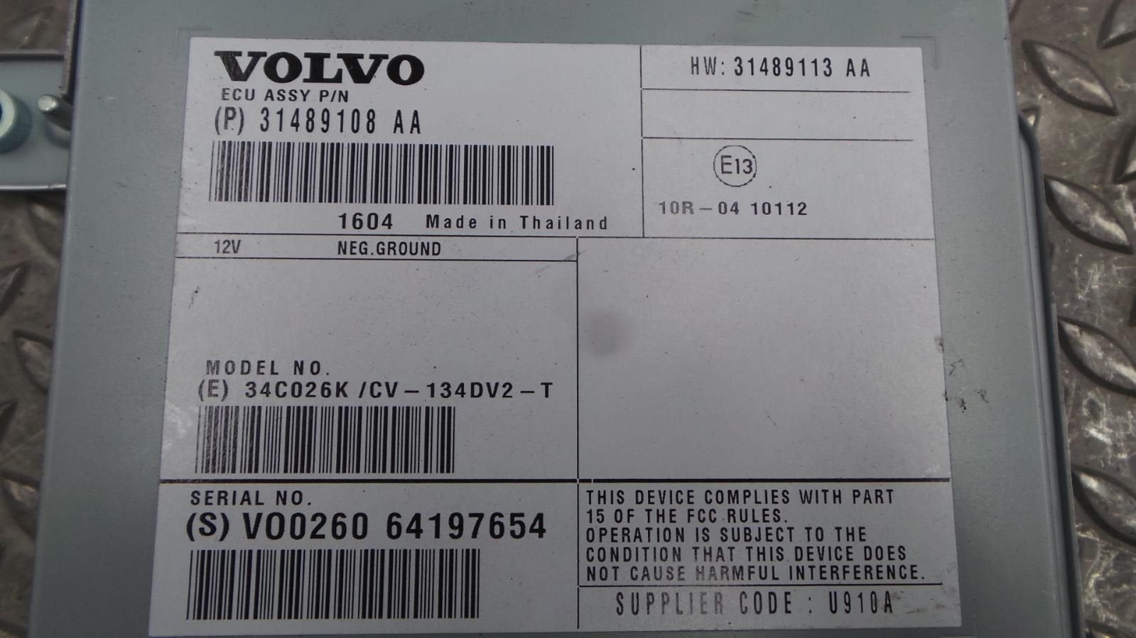 VOLVO V40 R-DESIGN RADIO 31489108 2016, Enlèvement ou Envoi, Utilisé, ARN reconnu