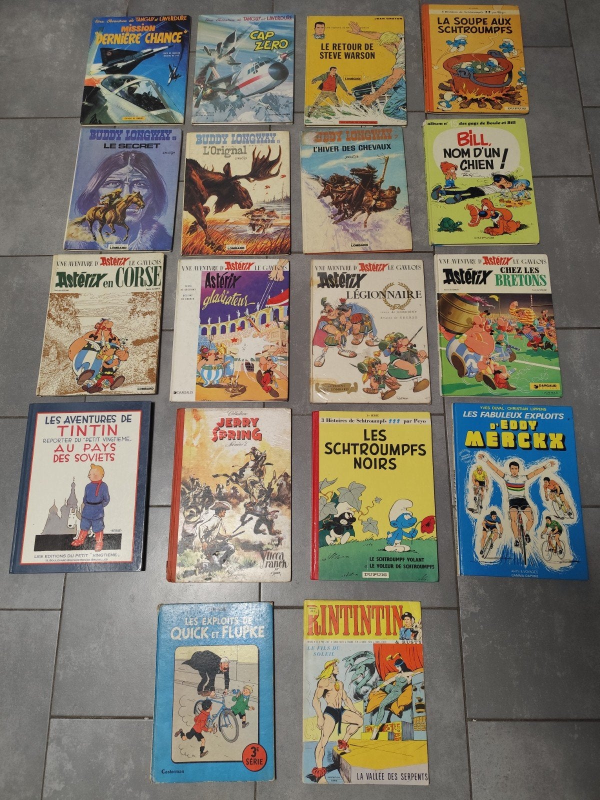 lot d'anciennes bandes dessinées (certaines E.O), Livres