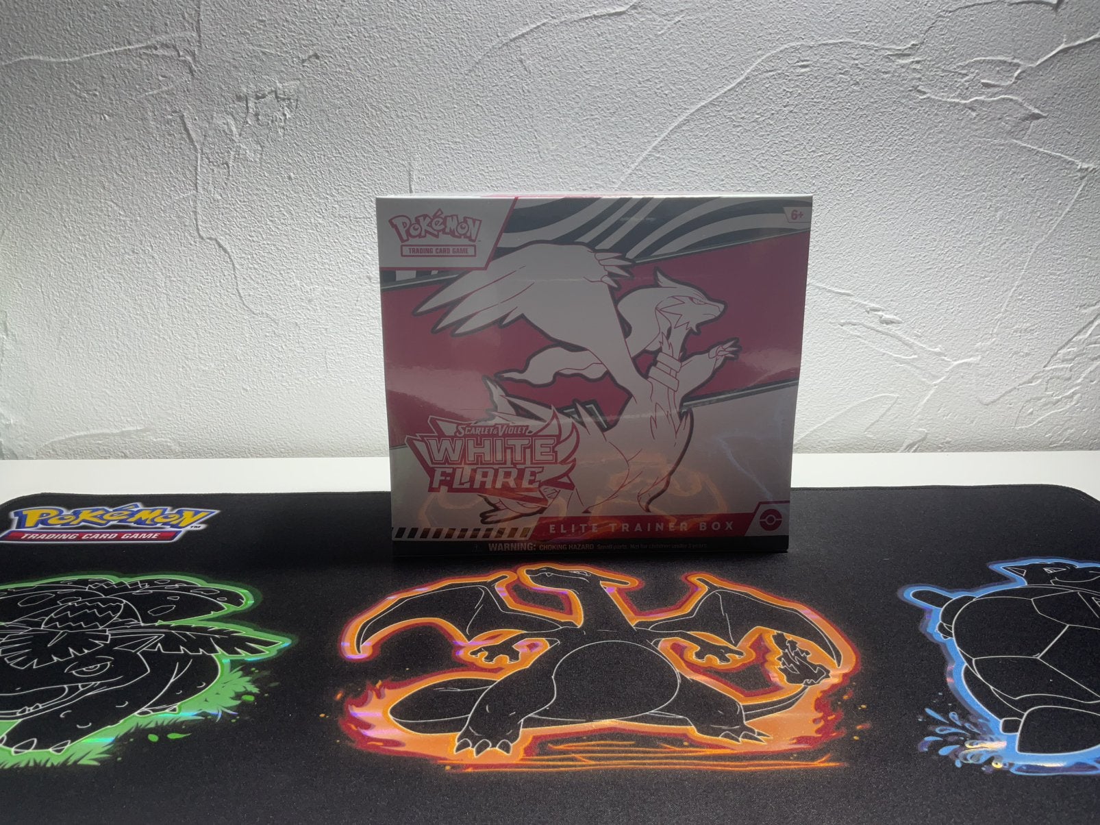 White Flare etb Elite Trainer Box (Engels), Enlèvement ou Envoi, Neuf