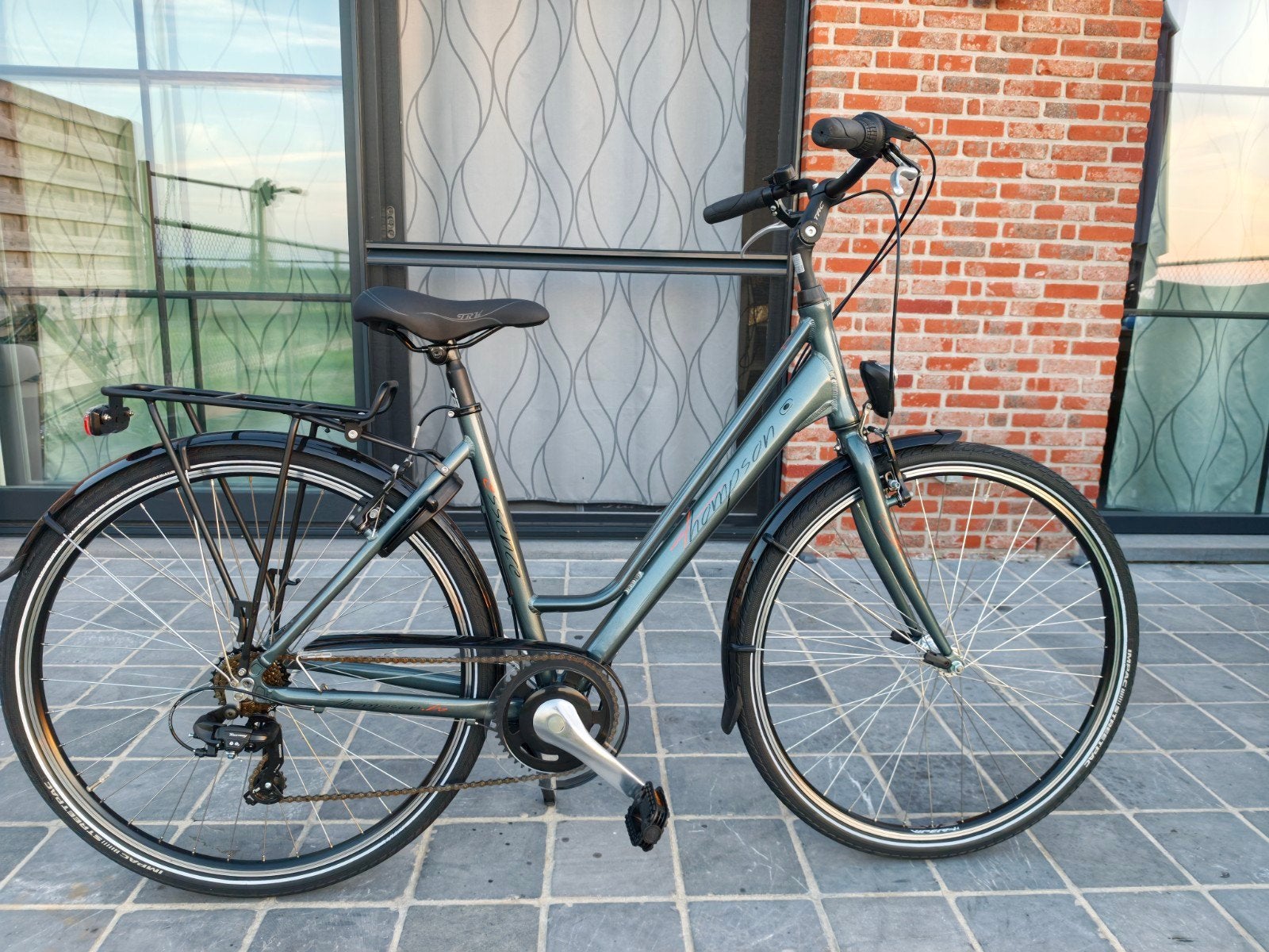 meisjesfiets "Thompson Essence" in mooie en goede staat, Fietsen en Brommers, Velgrem, Versnellingen, Thompson, Zo goed als nieuw