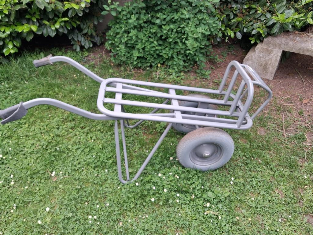 brouette de chantier, À deux roues, Matador, Enlèvement, Utilisé