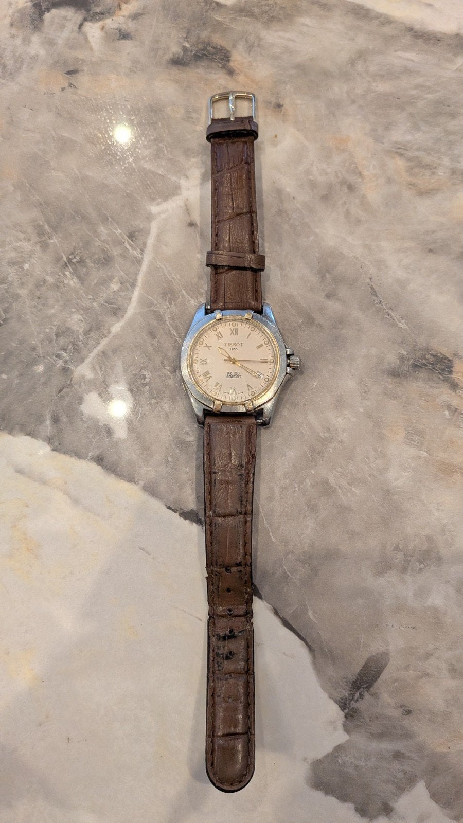 Tissot PR 100 Swiss Made horloge Herziene nieuwe batterij P6, Ophalen of Verzenden, Conditie, Wit