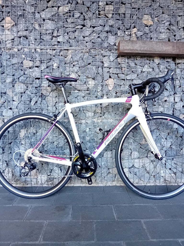 Ridley liz, Vélos & Vélomoteurs, Vélos | Femmes | Vélos de sport & de randonnée, Autres marques, Frein sur jante, Comme neuf, Enlèvement