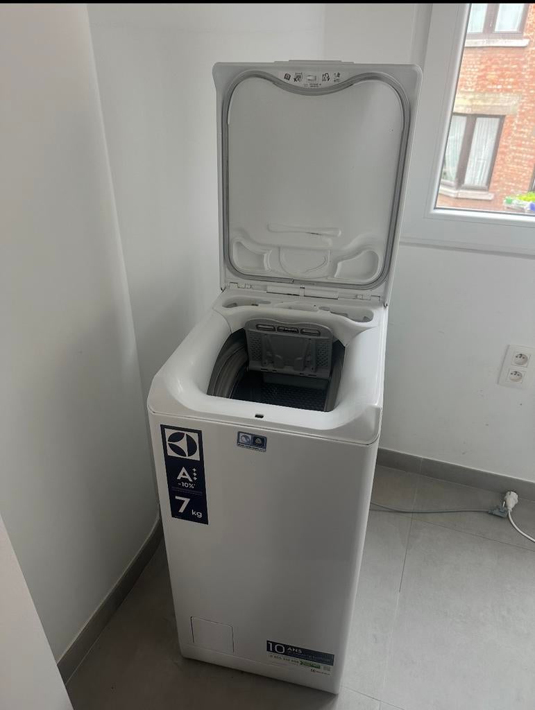 Lave linge, Electroménager, 1200 à 1600 tours, 6 à 8 kg, 85 à 90 cm, Comme neuf