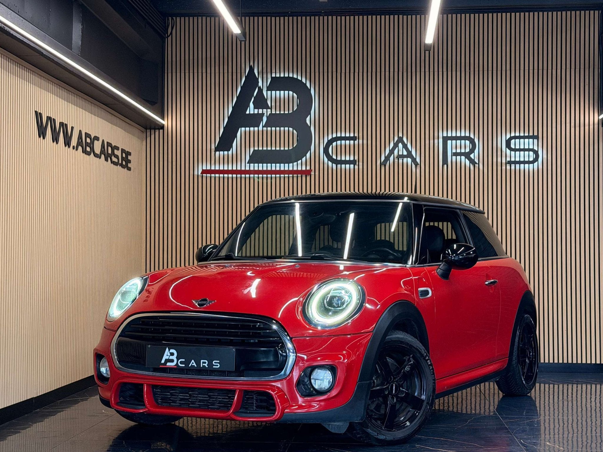 MINI Cooper 1.5i * PACK JCW - JOHN COOPER WORKS * GAR 12 MOI, Auto's, 100 kW, Gebruikt, 136 pk, Leder