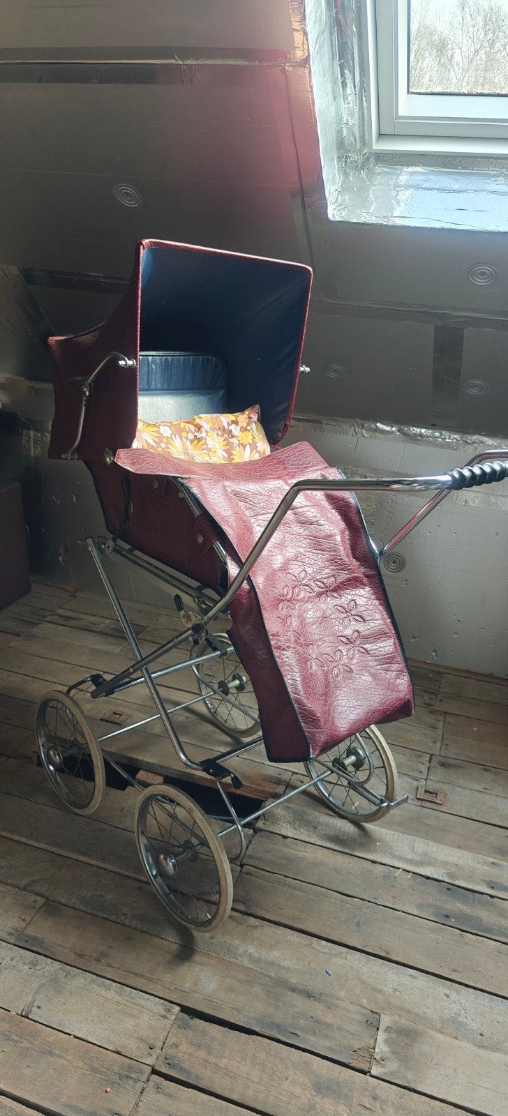 Vintage retro kinderwagen, Kinderen en Baby's, Ophalen, Gebruikt, Kinderwagen