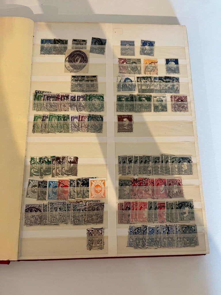 Postzegelalbum ierland met leuke waarden, Enlèvement ou Envoi