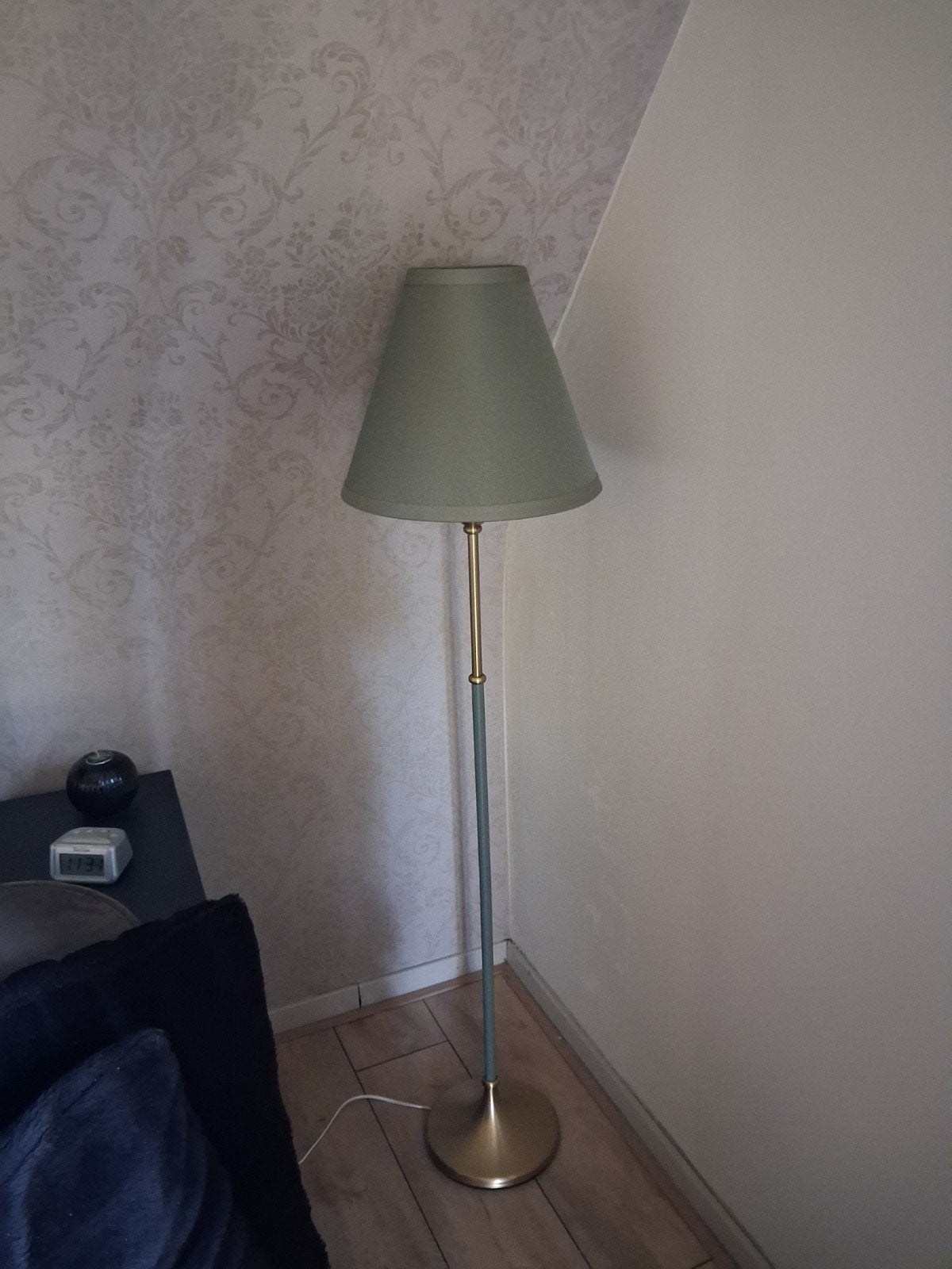 FLYGHÖJD staande lamp8, Ophalen