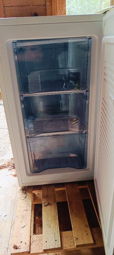 Friac Diepvriezer 3 compartimenten, Minder dan 85 cm, Minder dan 60 cm, Zo goed als nieuw, Vrijstaand