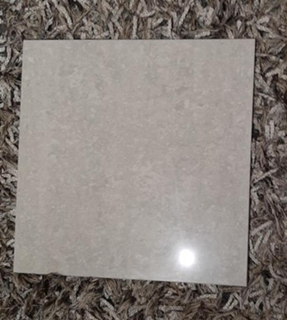 Mooi lot nieuwe tegels 35m2 en nog eens in prijs verlaagd!, Doe-het-zelf en Bouw, Ophalen, Keramiek, Nieuw, 10 m² of meer