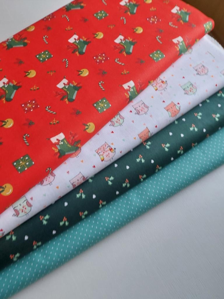 3  pièces x 70 x 50 cm Paquet de tissus Noël, Hobby & Loisirs créatifs, Tissus & Chiffons, Neuf, Coton, 30 à 120 cm, 30 à 200 cm