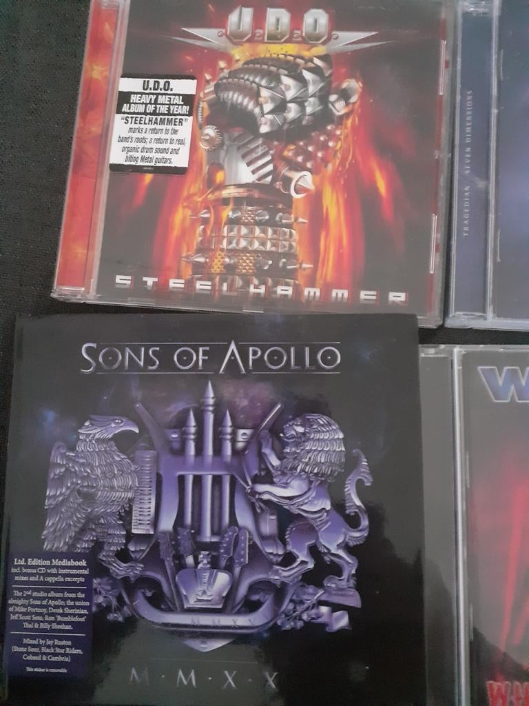 Diverse Metal en hard rock cds., Ophalen
