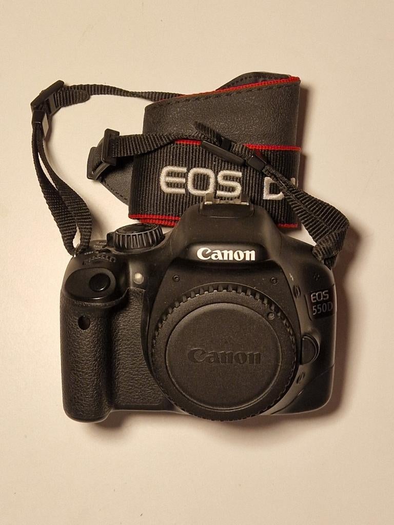 Canon EOS 550D, TV, Hi-fi & Vidéo, 18 Mégapixel, Sans zoom optique, Enlèvement ou Envoi, Canon