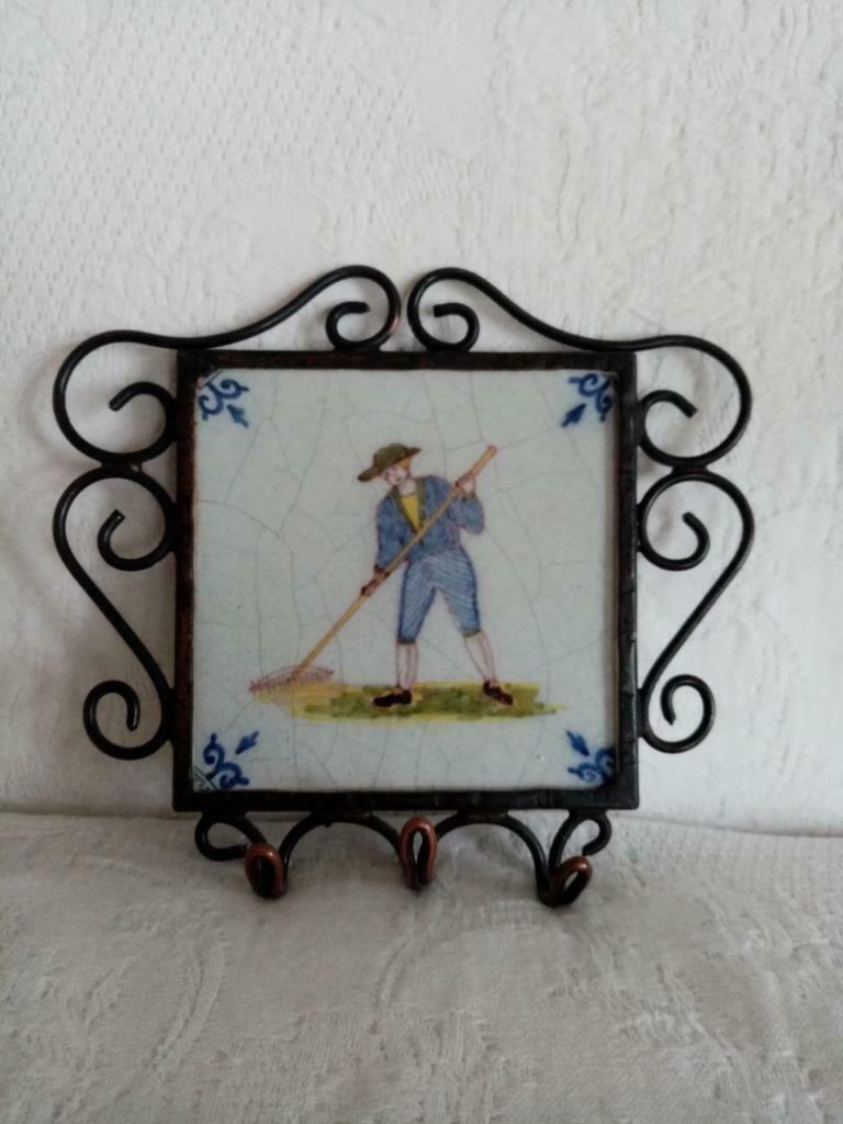 Oude keramiek wandsleutelhanger Makkum / Holland 1920, Ophalen of Verzenden