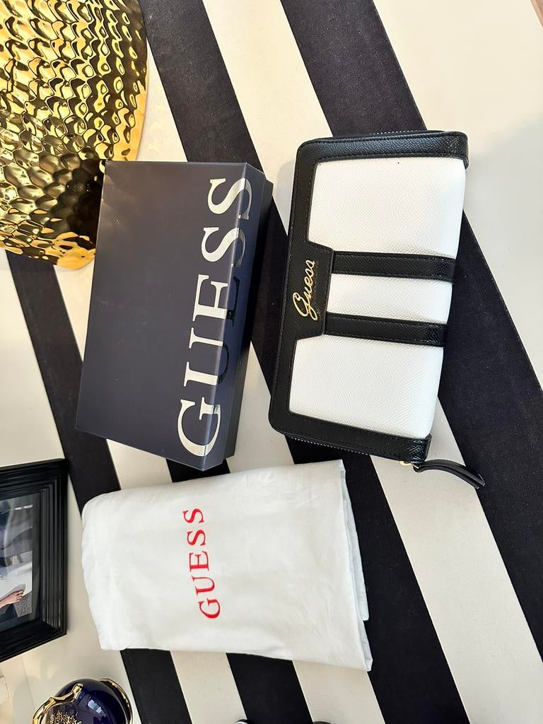 Vintage guess portefeuille leder, Enlèvement ou Envoi, Comme neuf