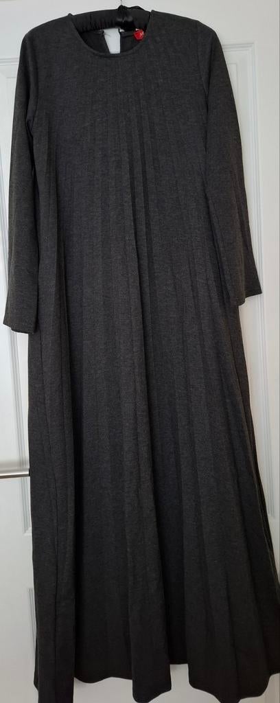 Longue robe, Vêtements | Femmes, Comme neuf