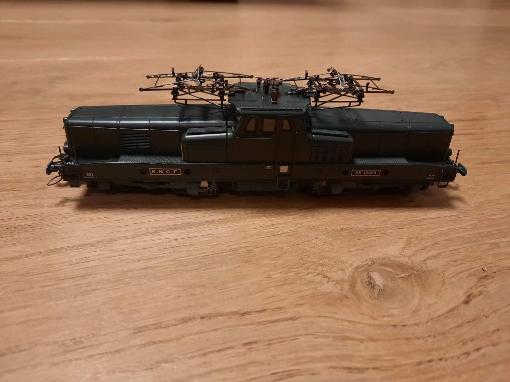 Märklin 37330 - locomotive électrique BB-12068 SCNF, Hobby en Vrije tijd, Wisselstroom, Locomotief, Ophalen of Verzenden, Zo goed als nieuw