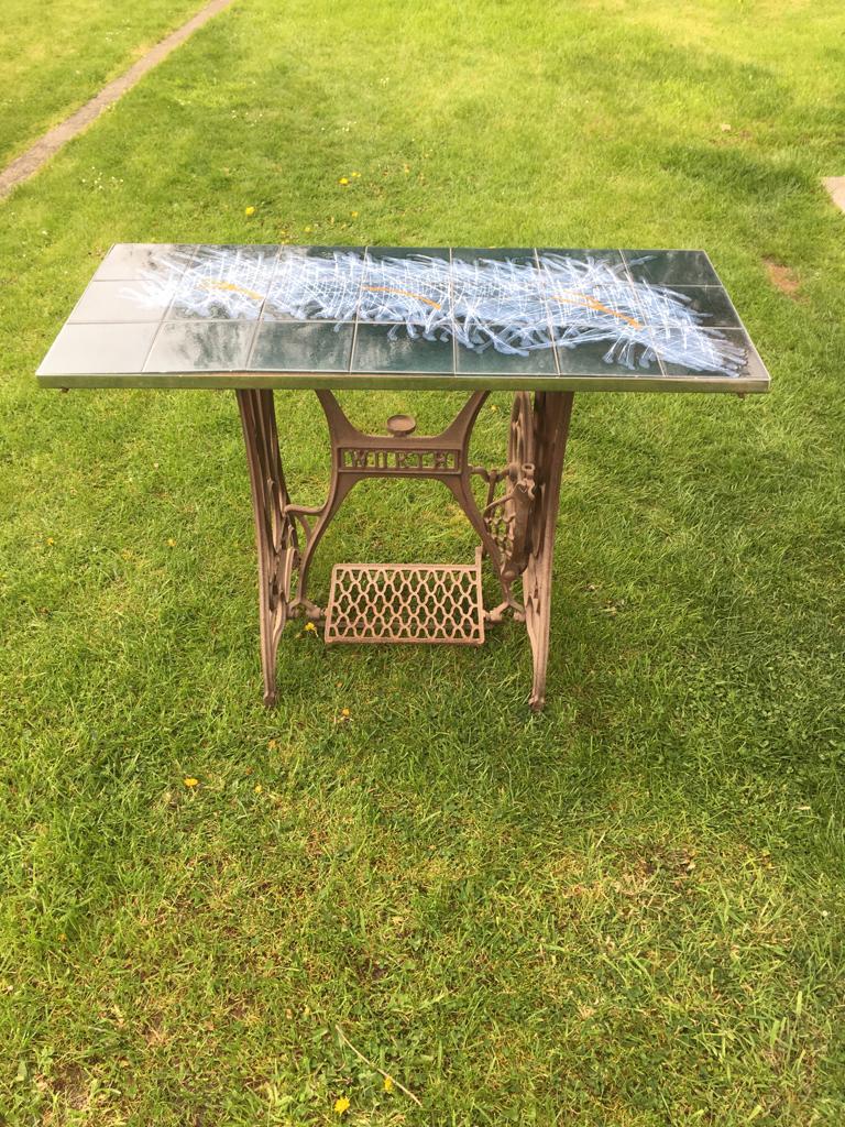 Table, Enlèvement, Comme neuf