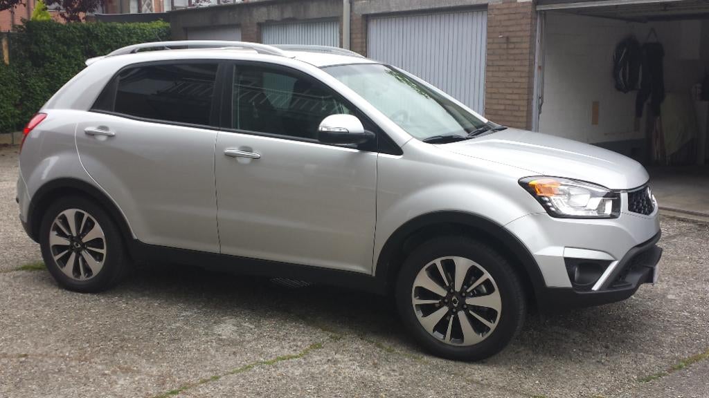 Ssang Yong Korando, Auto's, SsangYong, 4 cilinders, 2000 kg, Parkeersensor, Leder