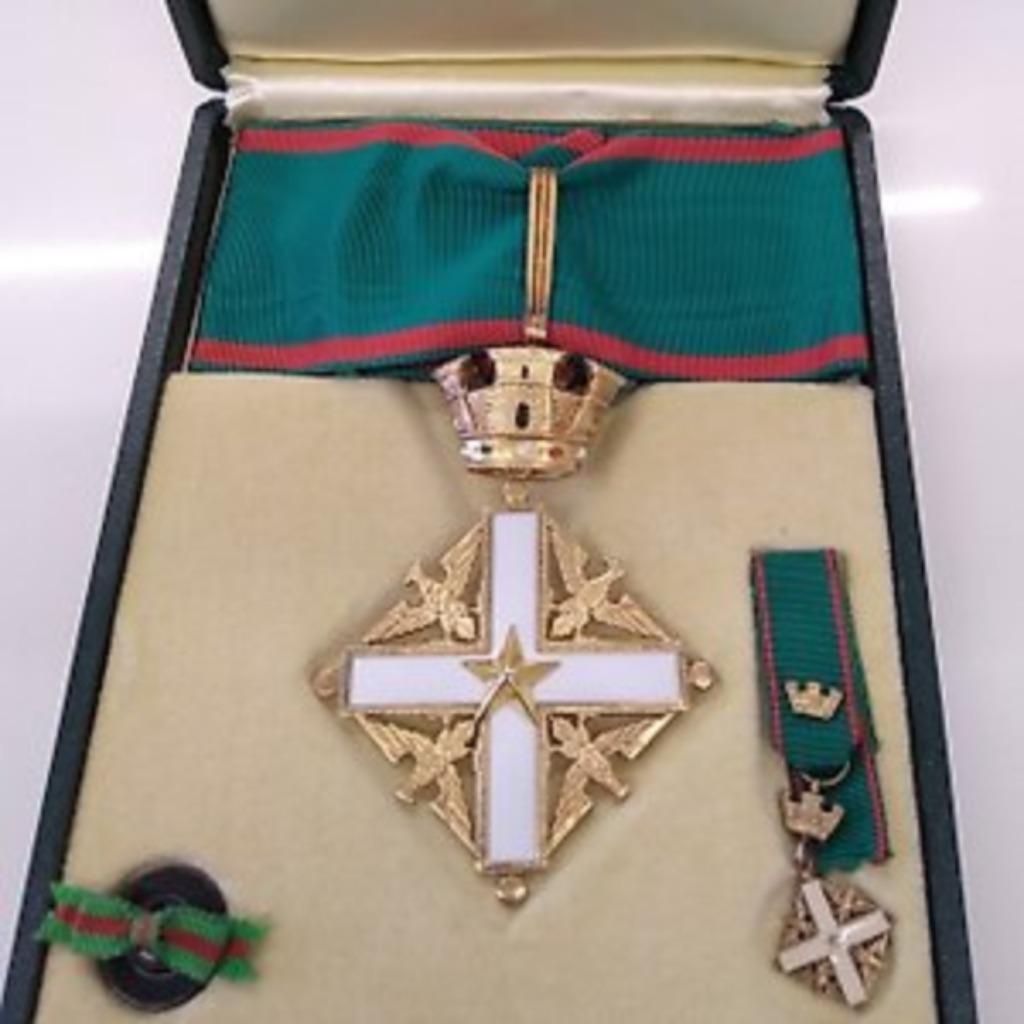 Commendatore della Repubblica Italiana, Enlèvement ou Envoi
