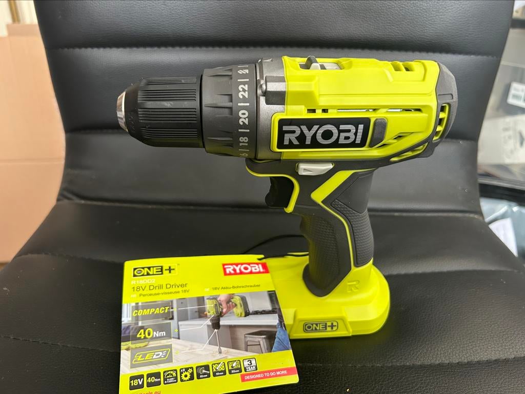 Ryobi R18DD2-120S visseuse foreuse sans battery, Bricolage & Construction, Enlèvement, Neuf