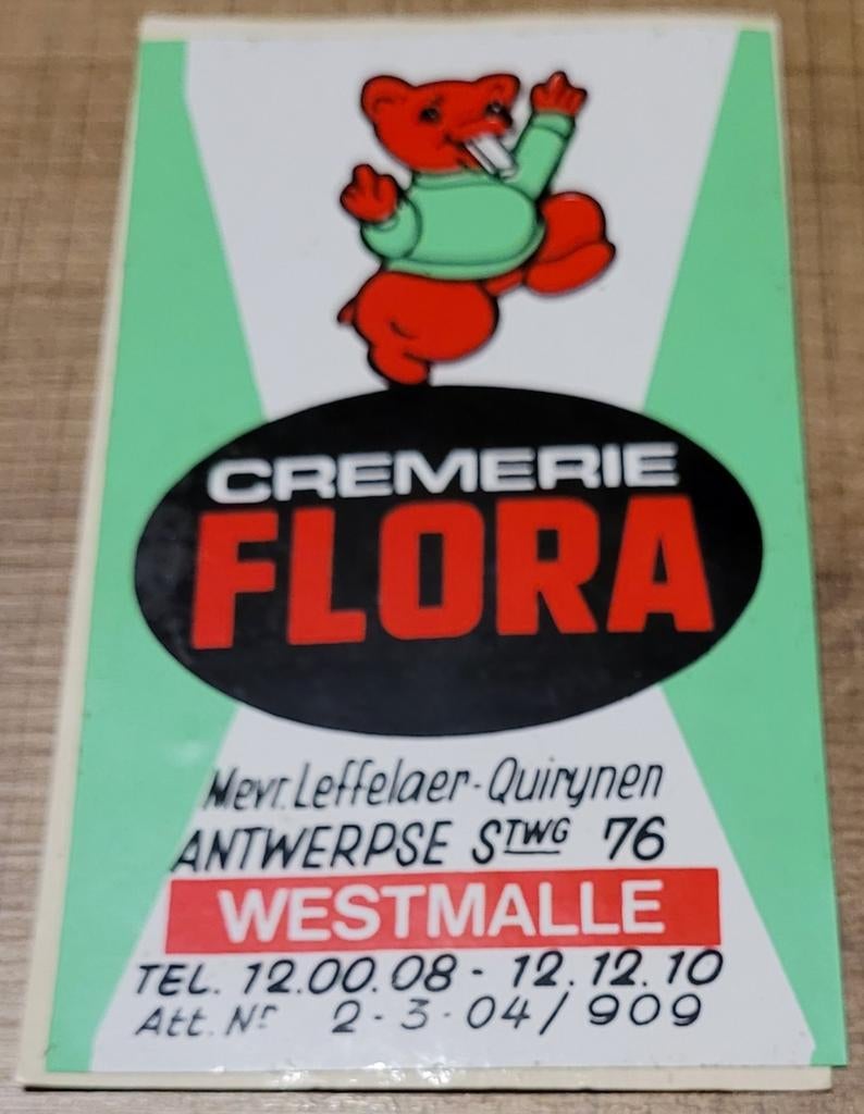 Oude sticker: Cremerie Flora Westmalle, Ophalen of Verzenden, Gebruikt, Winkel of Supermarkt