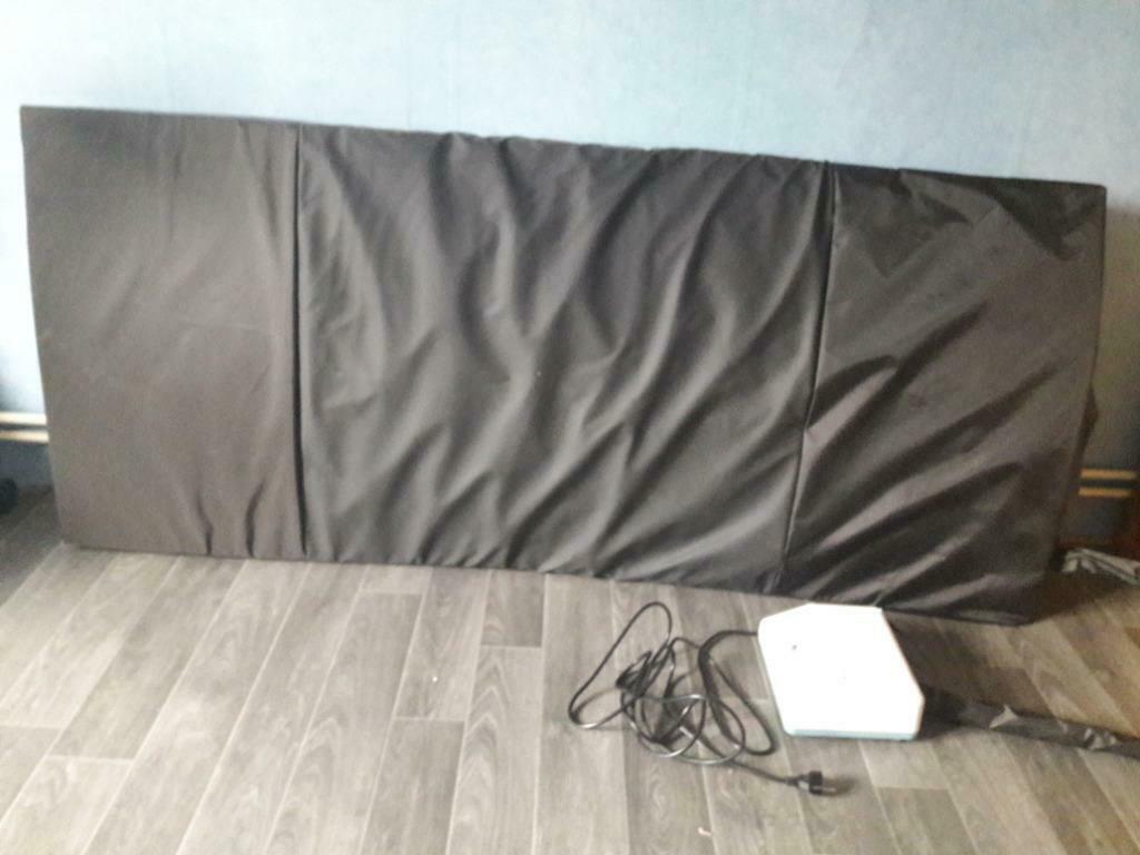 Matelas anti escarre avec compresseur, Enlèvement, Comme neuf
