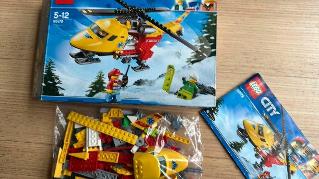 Lego City 60179, compleet,  reddingshelikopter, Ophalen of Verzenden, Gebruikt, Complete set, Lego