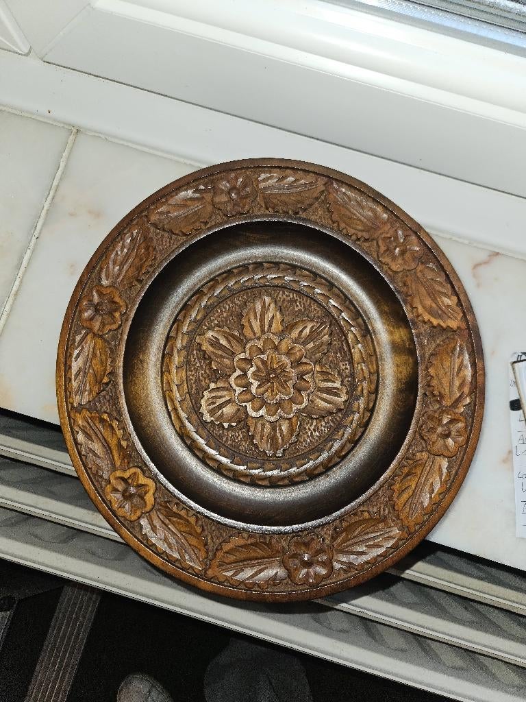 Assiette decorative en bois, Enlèvement