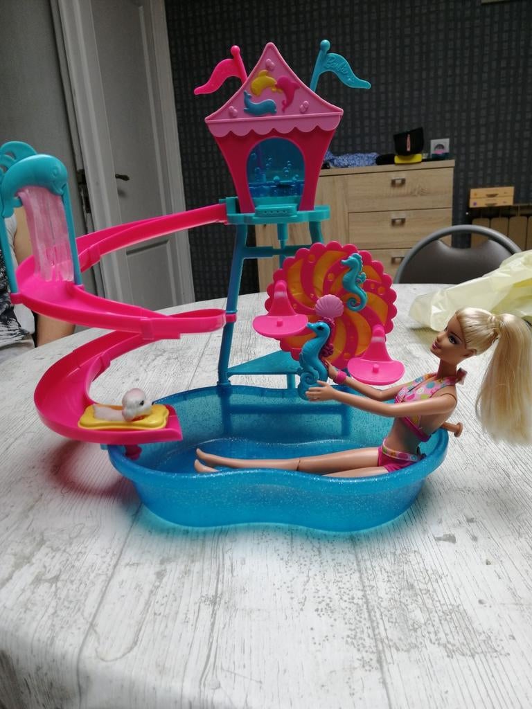 Barbie waterpark, Kinderen en Baby's, Ophalen, Zo goed als nieuw, Barbie
