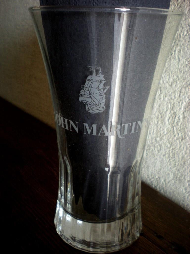 John Martin's  (Nr 2), Collections, Enlèvement ou Envoi, Comme neuf, Verre ou Verres