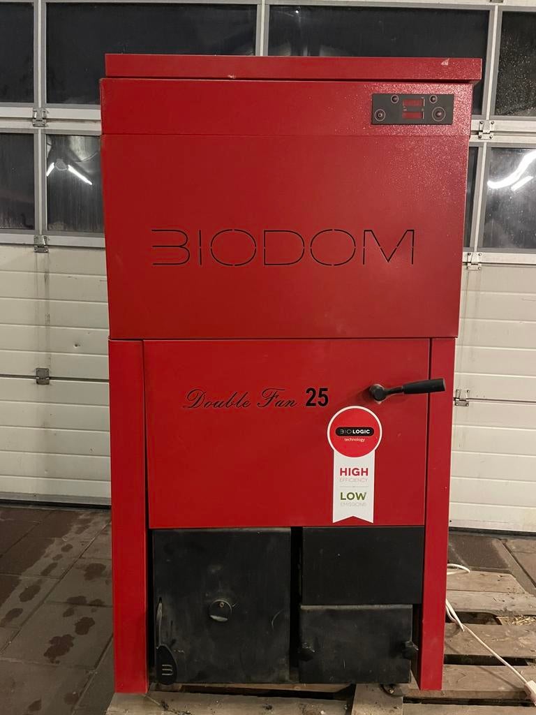 Biodom palletkachel palletketel verwarming cv, Huis en Inrichting, Kachels, Ophalen, Zo goed als nieuw