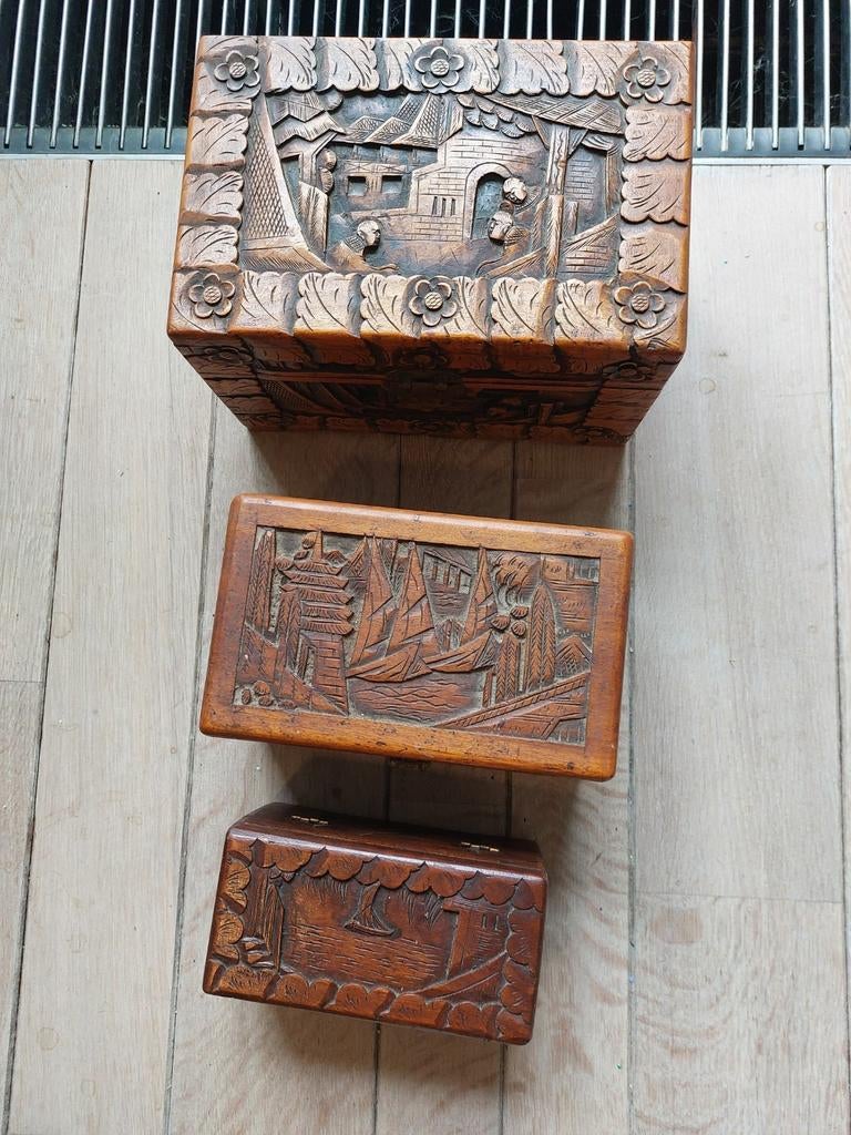 Trois vieilles caisses en bois, Enlèvement ou Envoi, Comme neuf