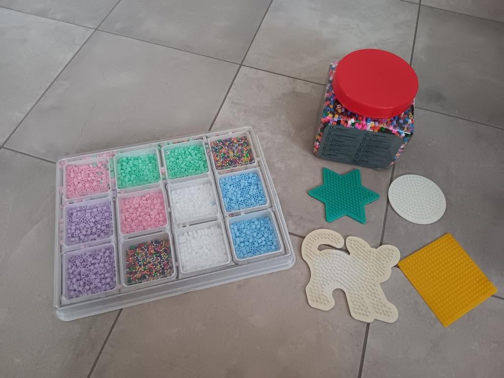 Strijkparels allerlei kleuren, Hobby en Vrije tijd, Ophalen of Verzenden